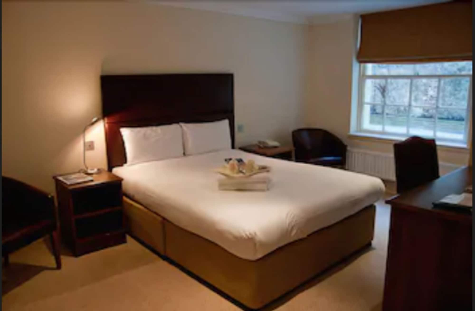 Hotel Four Points Flex By Sheraton Brighton 3*