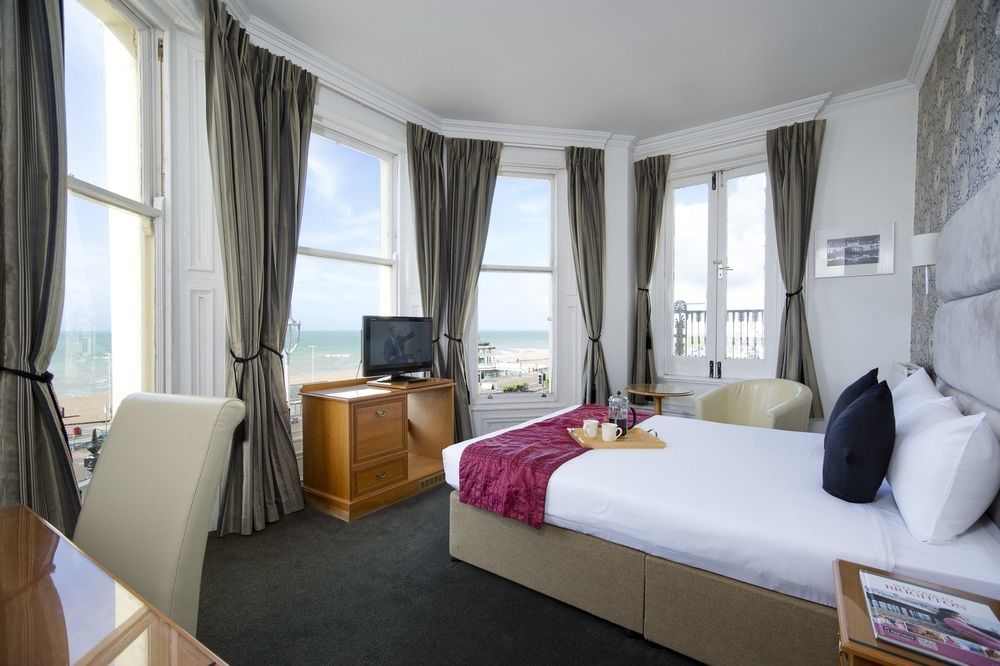 Hotel Four Points Flex By Sheraton Brighton 3*